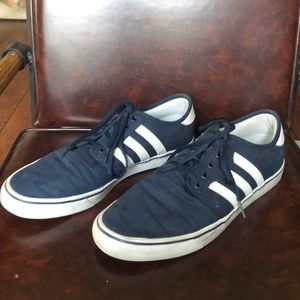 Blue size 13 Men’s adidas skate sneakers